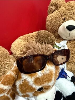 Sun glass